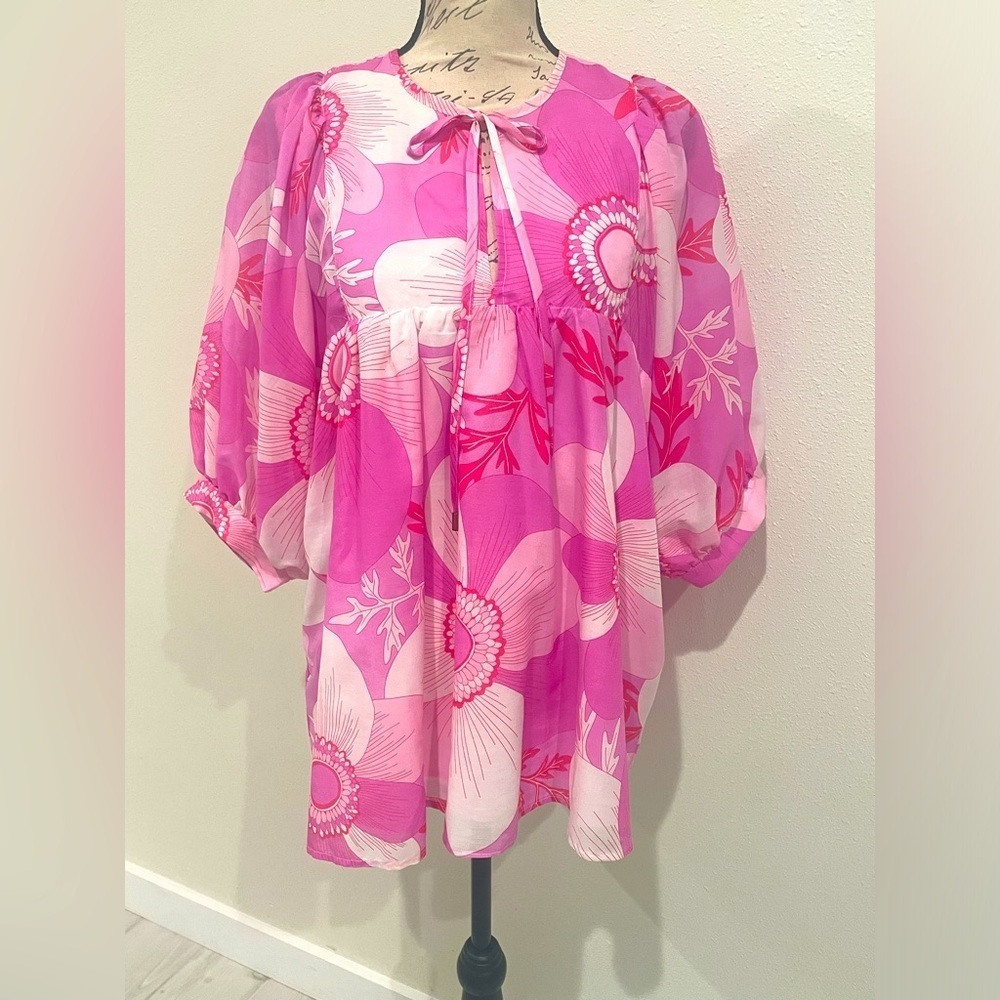 J. Marie Pink and White Puff Sleeve Blouse with Tie Front NWOT
